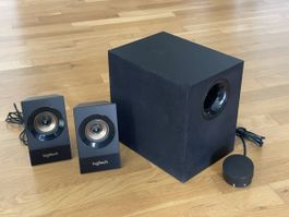 Lautsprecher Logitech 2.1 System schwarz, guter Zustand