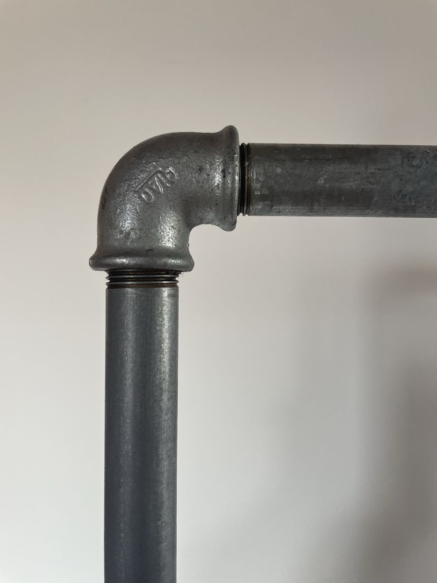 Guardaroba: Rolling Clothes Rack - Industrial Style – Usato da Zürich venduto da dhtwetm 2