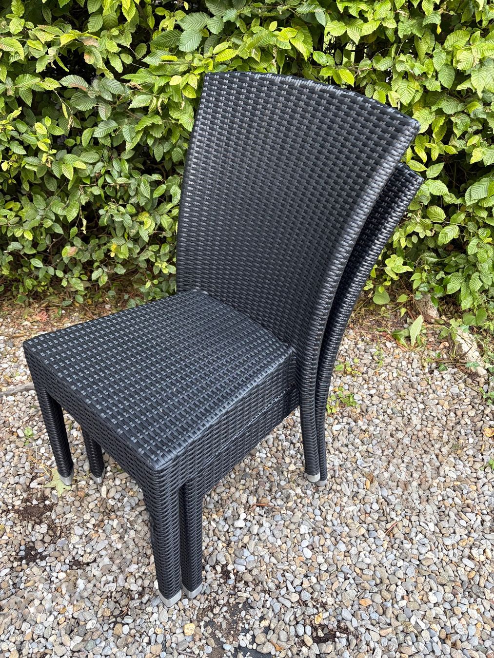 Set di tavolo e panche: Outdoor Dining Set - Table with 4 Mazuvo chairs – Usato da Zollikerberg venduto da kajschi 3