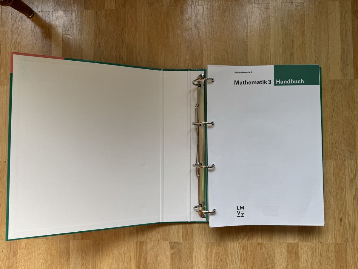 Raccoglitori: Mathematik 3. Sekundarstufe Handbuch – Usato da Zürich venduto da TrueBlue03 1