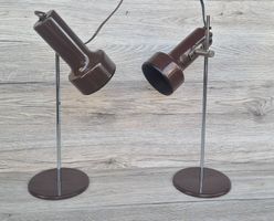 2 schöne 70er Jahre Tischlampen / Spot Metall braun