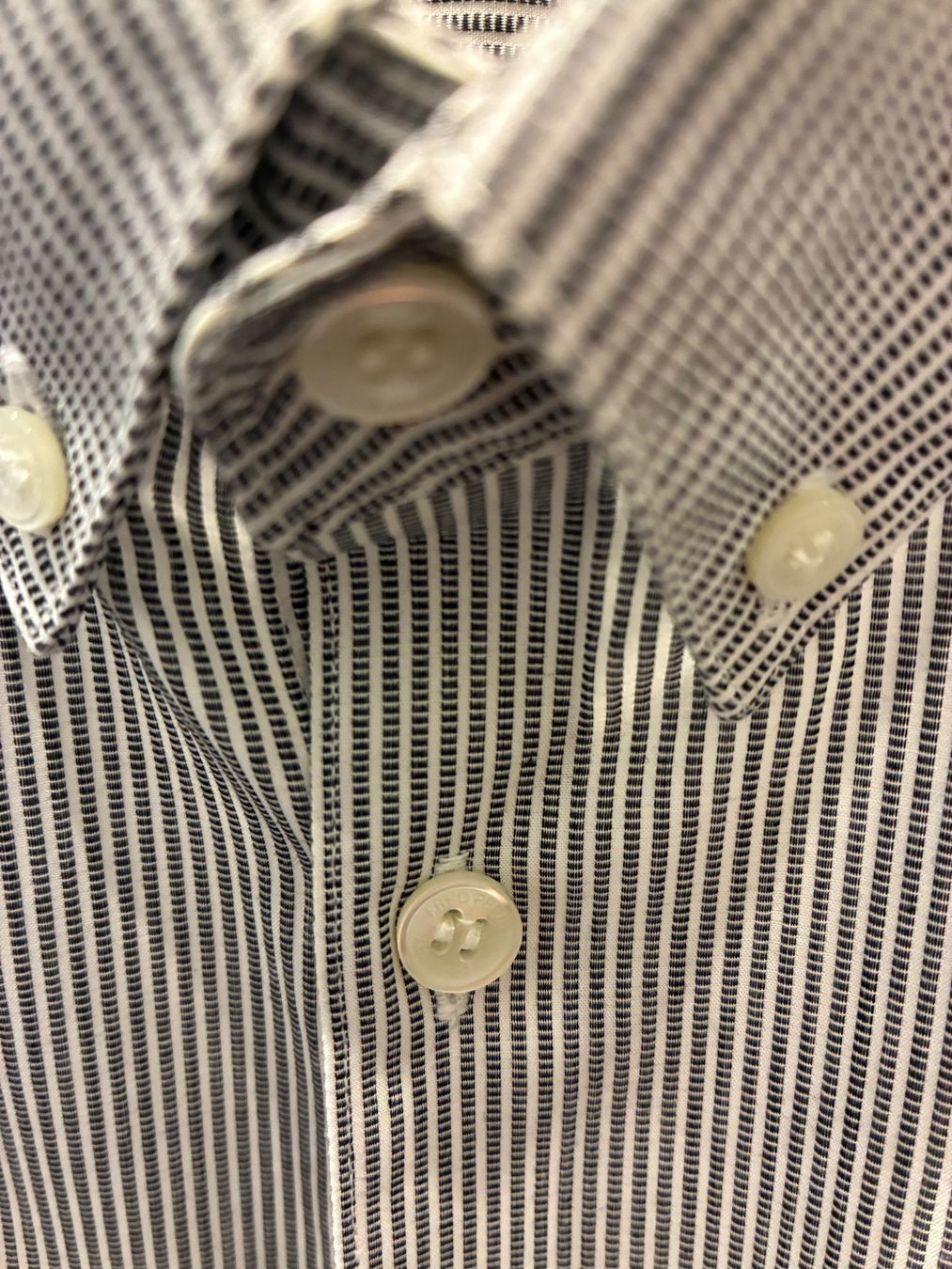 Fred Perry Camicie: Fred Perry thin striped shirt green – Usato da Rüschlikon venduto da ant_5v7g 3