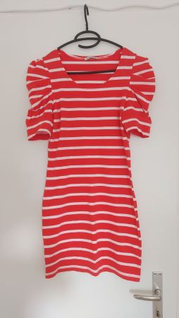 Kleid Vila