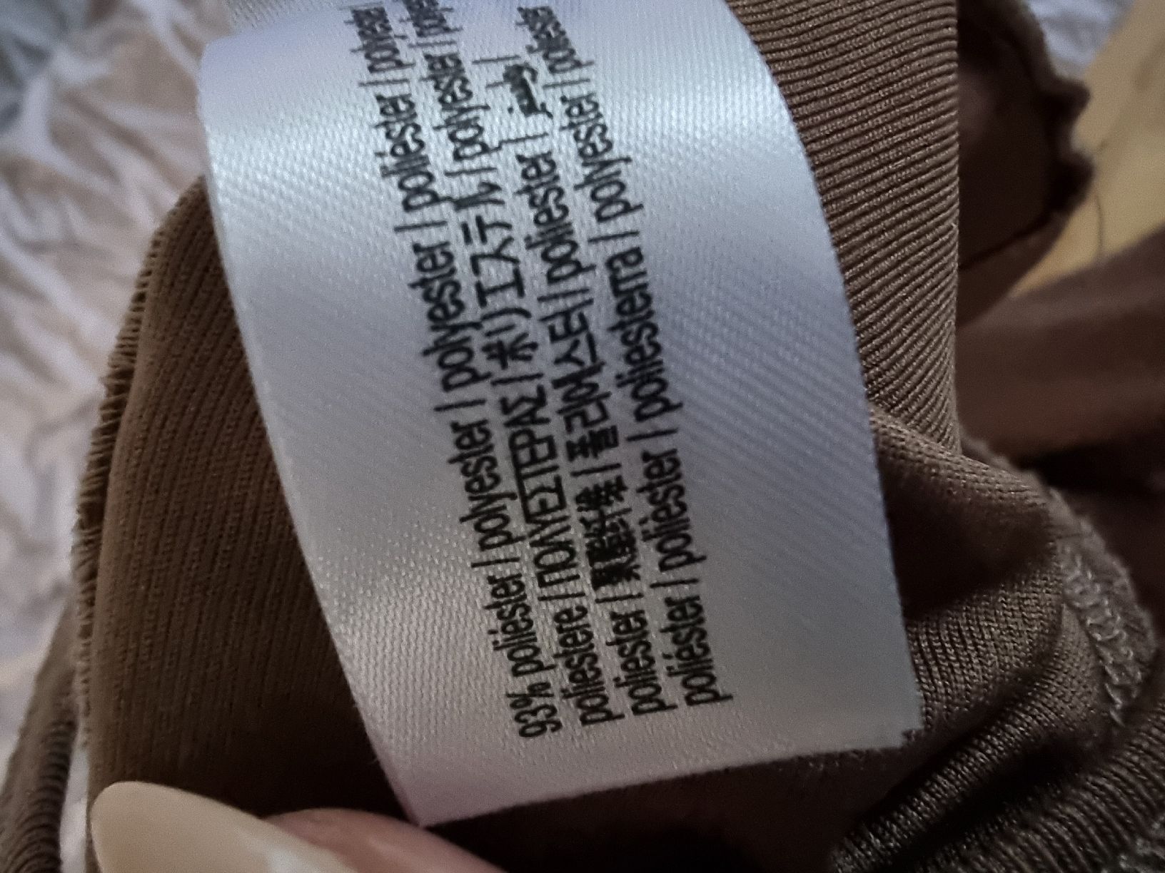 Bershka Top: Bershka Top – Nuovo (secondo la descrizione) da Altstätten SG venduto da melii._.98 1