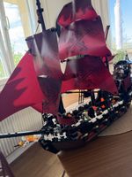 Gewaltiges Piratenschiff (Klemmbausteine / kompatibel)