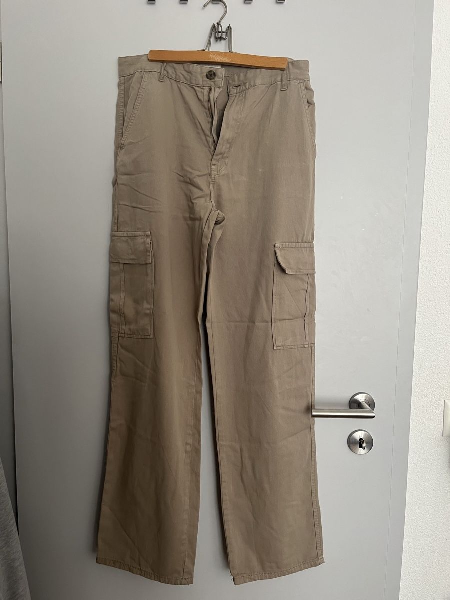 Stradivarius Pantalons: Cargohose – D'occasion à Bellikon par Ruth_62