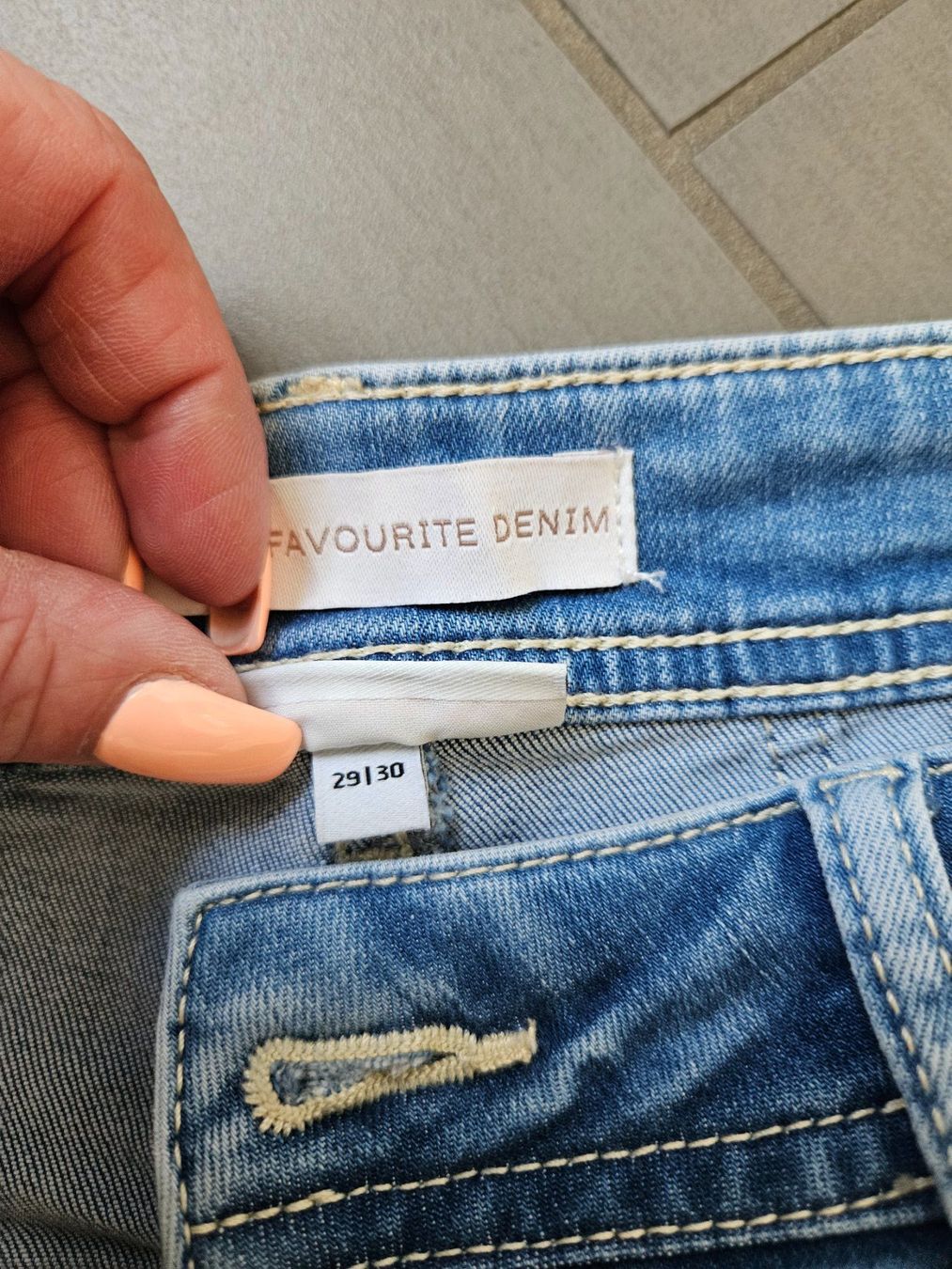 Jeans: Street one Jeans – Nuovo (secondo la descrizione) da Ennetbürgen venduto da LebuniaNW