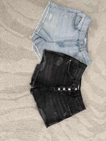 2 Zara Jeansshorts Grösse  164 2er Set hellblau/Schwarz