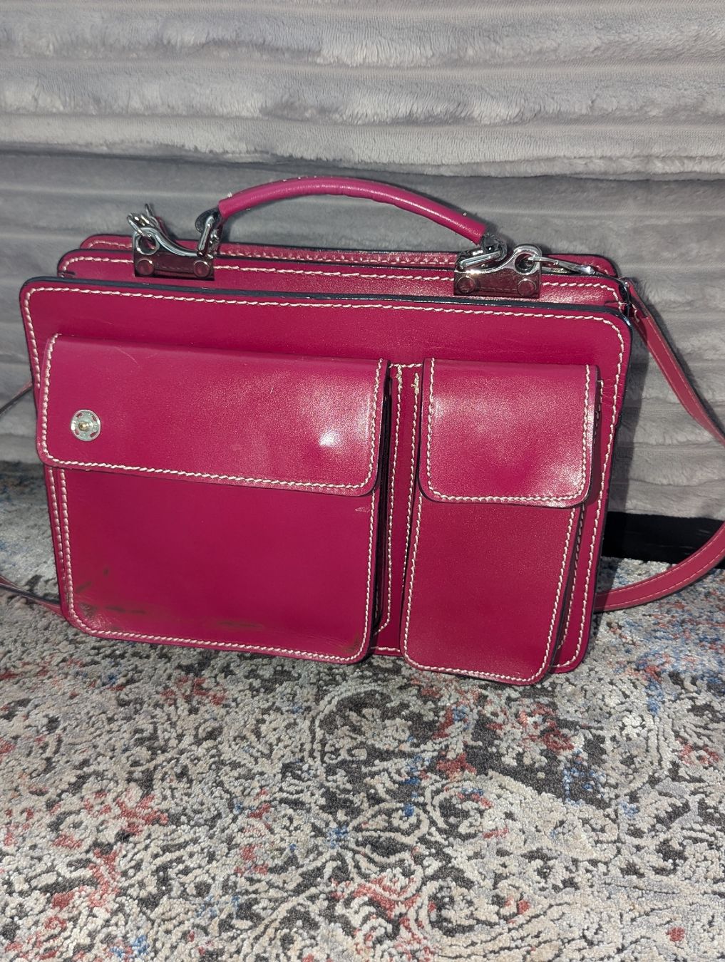 Borse da donna: Ledertasche leuchtend Himbeere Farbe – Usato da Winterthur venduto da losa_p966