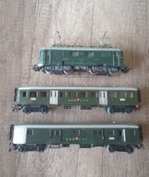 Märklin SBB RET 800 elok427 analog mit Waggons und gleisen
