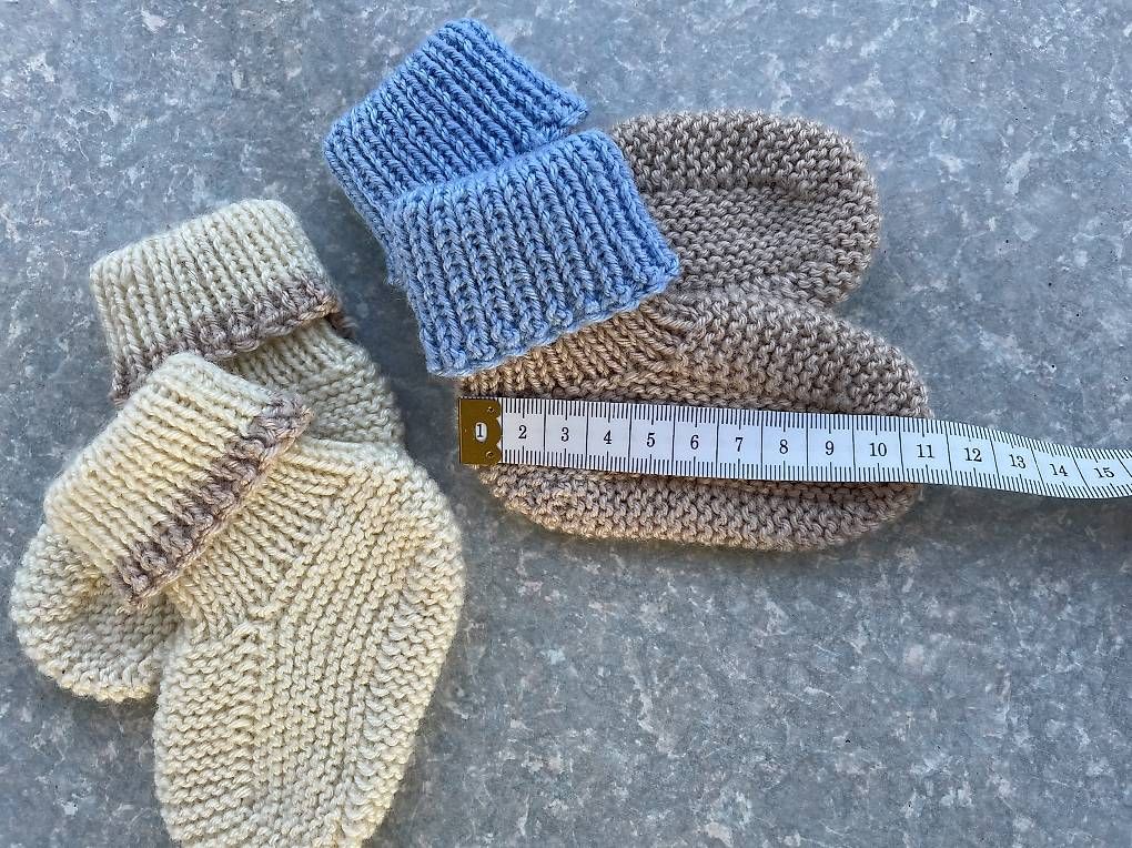 Socken für Kinder: Gr.68 Handgestrickte Babys Socken, Stricksocken (10,5 cm) – Neu (gemäss Beschreibung) aus Kaltbrunn von mar_7jpc 1