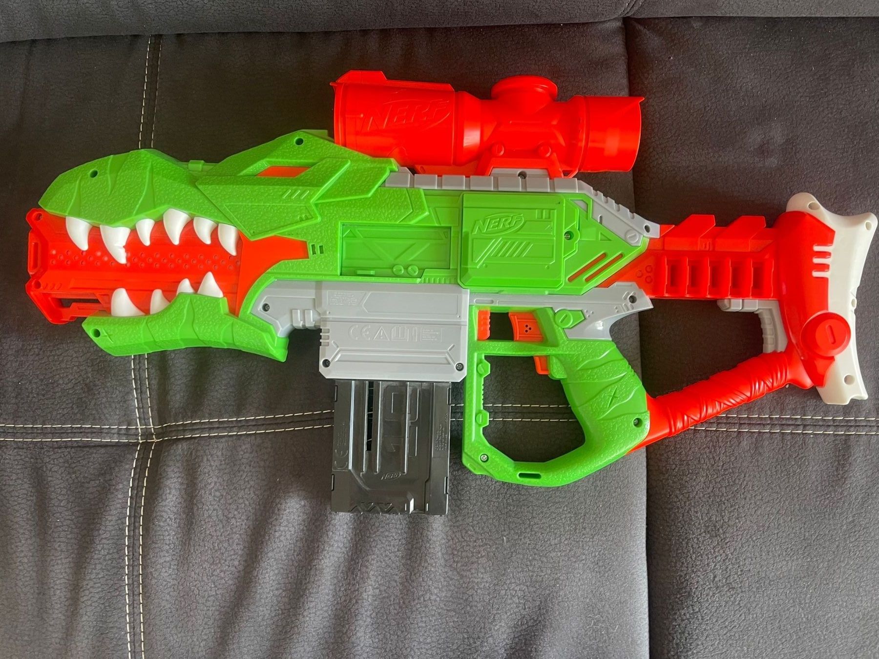 Nerf Giocattoli: NERF DinoSquad – Usato da Langendorf venduto da Macefaroal