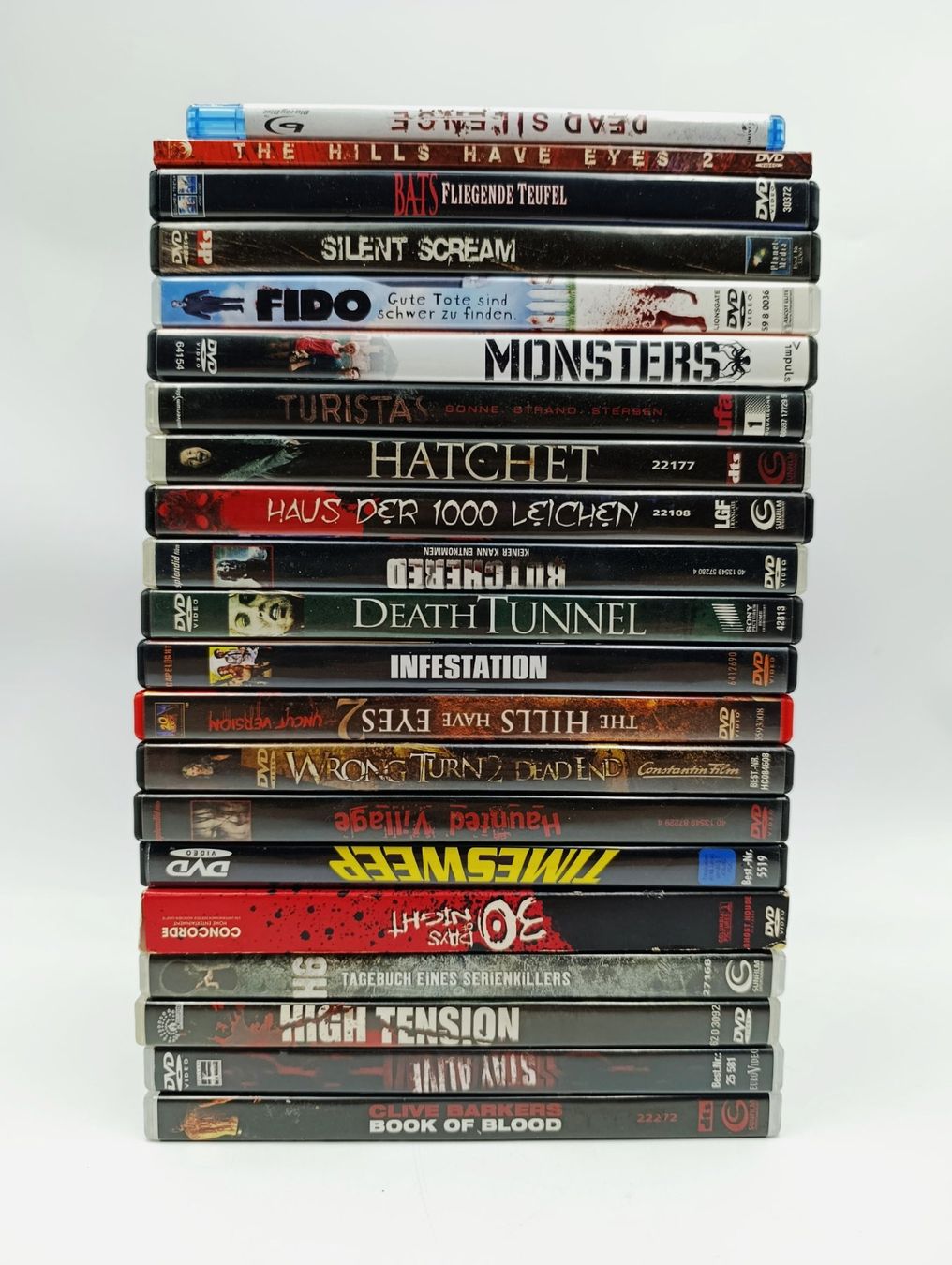 Tutti i DVDs: 21 Horror Filme DVD – Usato da Wil SG venduto da Donaldus