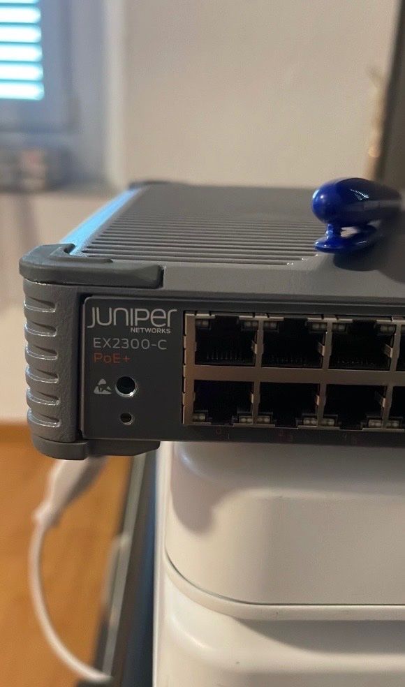 Interruttori: Juniper EX Series EX2300-C – Usato da Bülach venduto da venni0 2