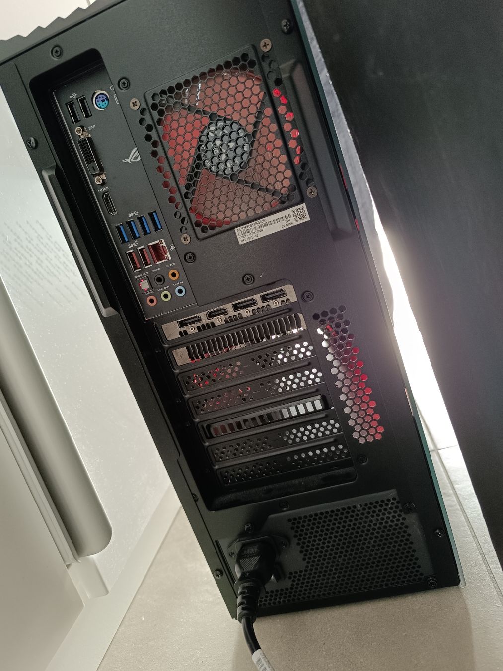 Asus PCs: Gamer Asus Rog Strix  – D'occasion à Vucherens par vihor 4