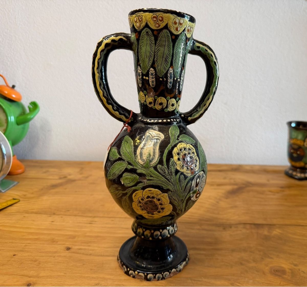 Vasen & Gefässe: Alte Thun Keramik Krug mit Eulen – Gebraucht aus Lamone von Birth-Gramm-Antiques