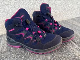 Lowa-Wanderschuhe, neuwertig, Gr. 37