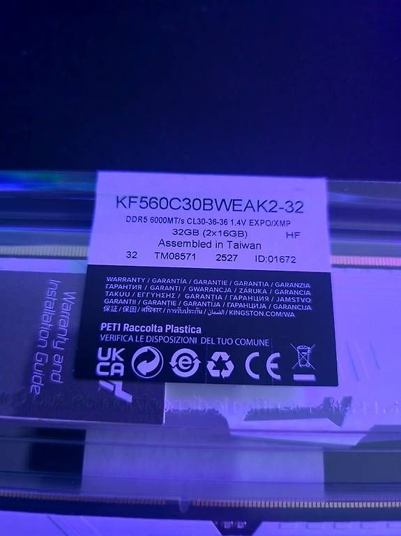 Kingston Memoria / RAM: Mémoire RAM Kingston 32GB DDR5 – Nuovo e nell'imballaggio originale da Lausanne 25 venduto da dany_70 2