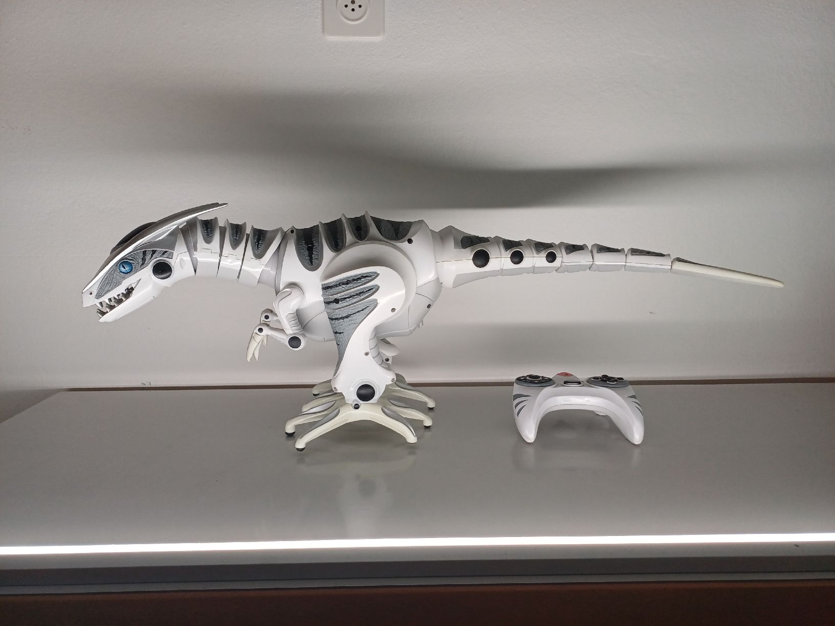 Spielzeuge: Roboraptor + Remote Control (functional) – Gebraucht aus Gorduno von MirellaDaniel 1
