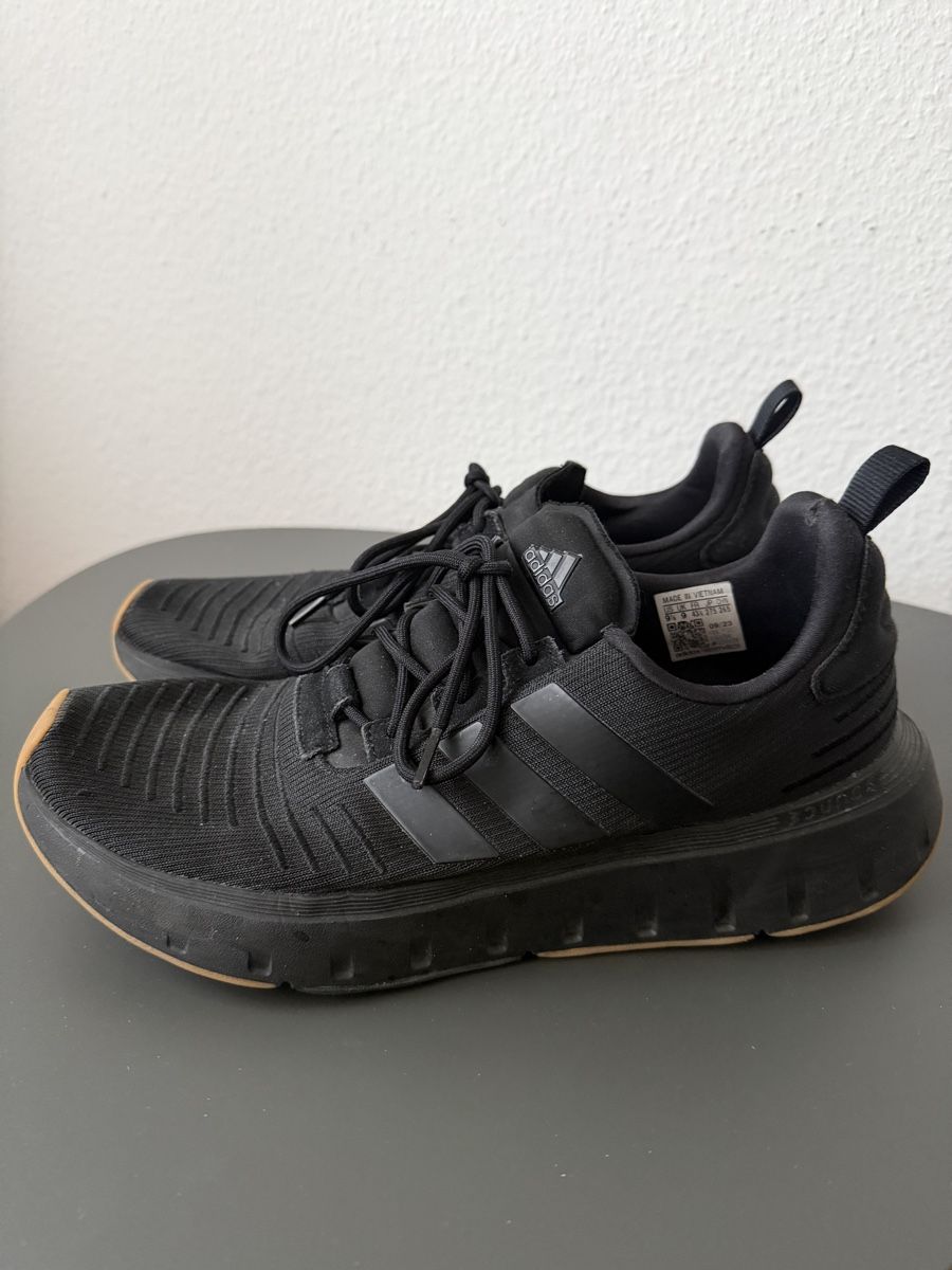 Adidas Scarpe da uomo: Addidas sneakers – Usato da Dübendorf venduto da Srdan90 1