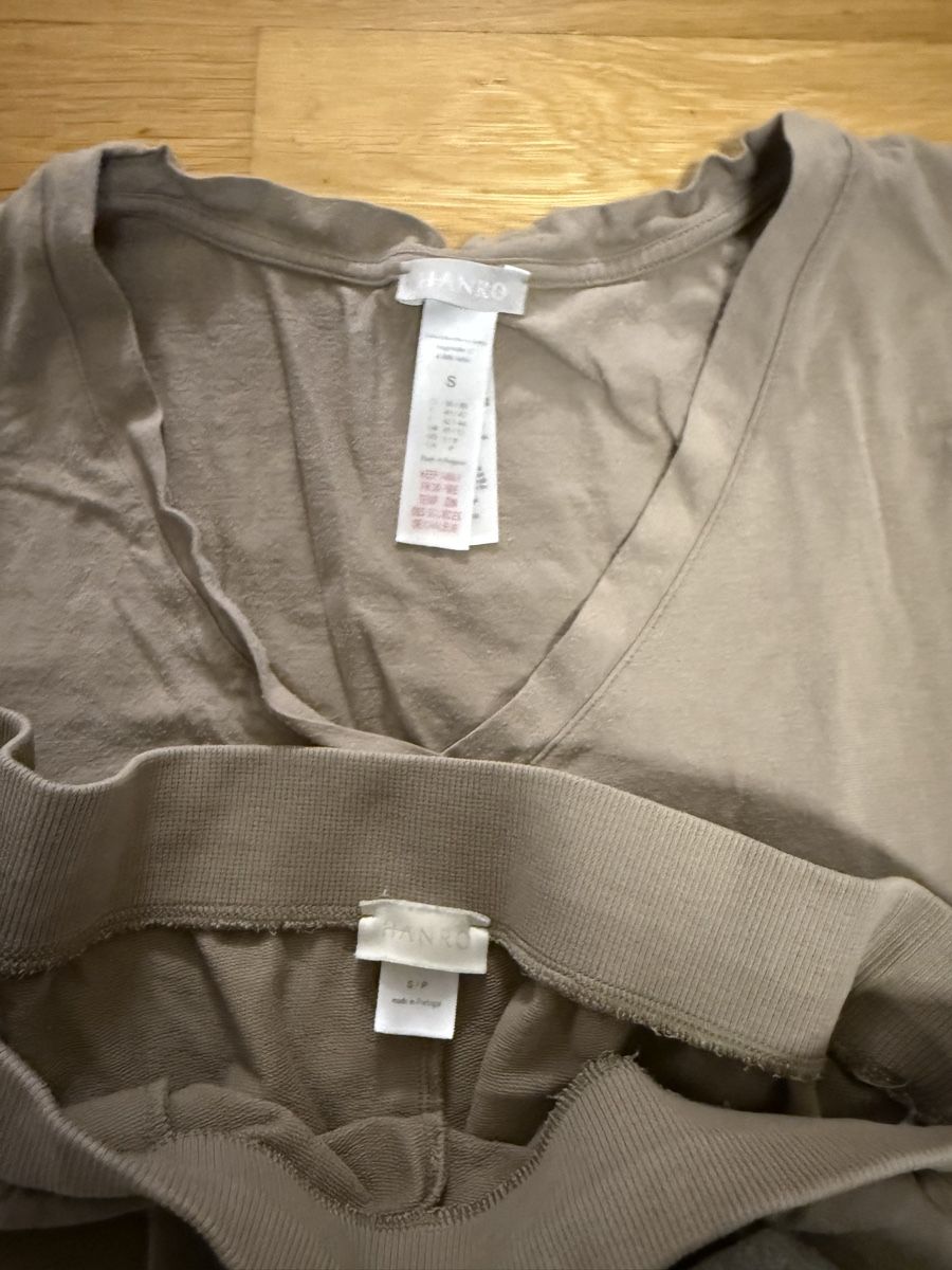 Hanro Negligees & Pigiami: Hanro Pyjama Set Grösse S Beige – Usato da Zug venduto da MC2CC 1