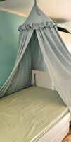 Himmelbett Baldachin Mintgrün mit Rüschen Kinderzimmer Deko