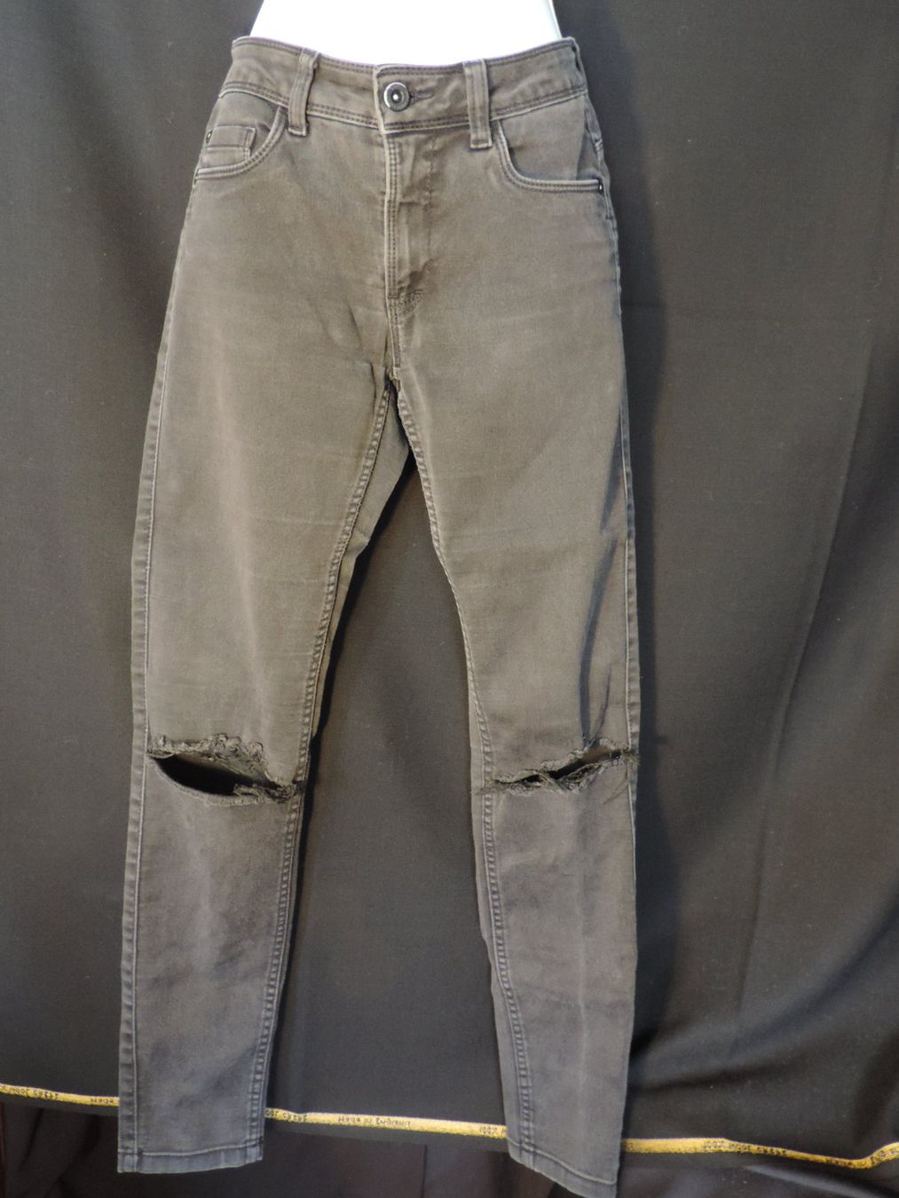 Jeans: jeans stretch noir gris – Usato da Genève venduto da Axelle333 6