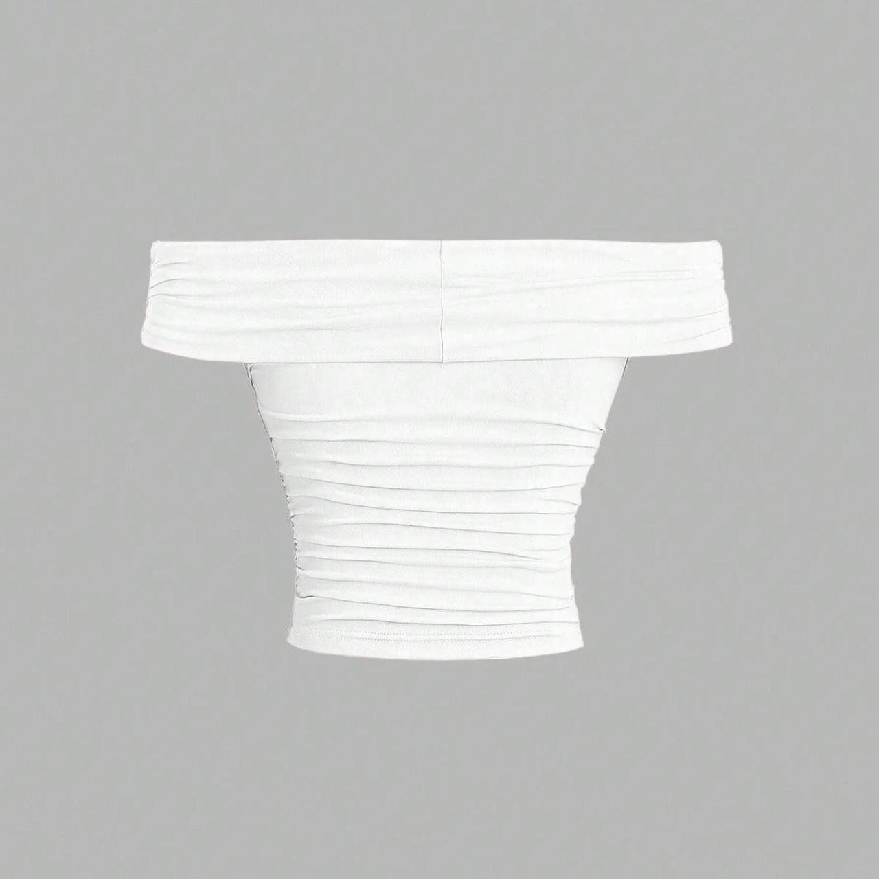 Top: Women's White Crop-top – Nuovo e nell'imballaggio originale da Zürich venduto da onlyifashion 1