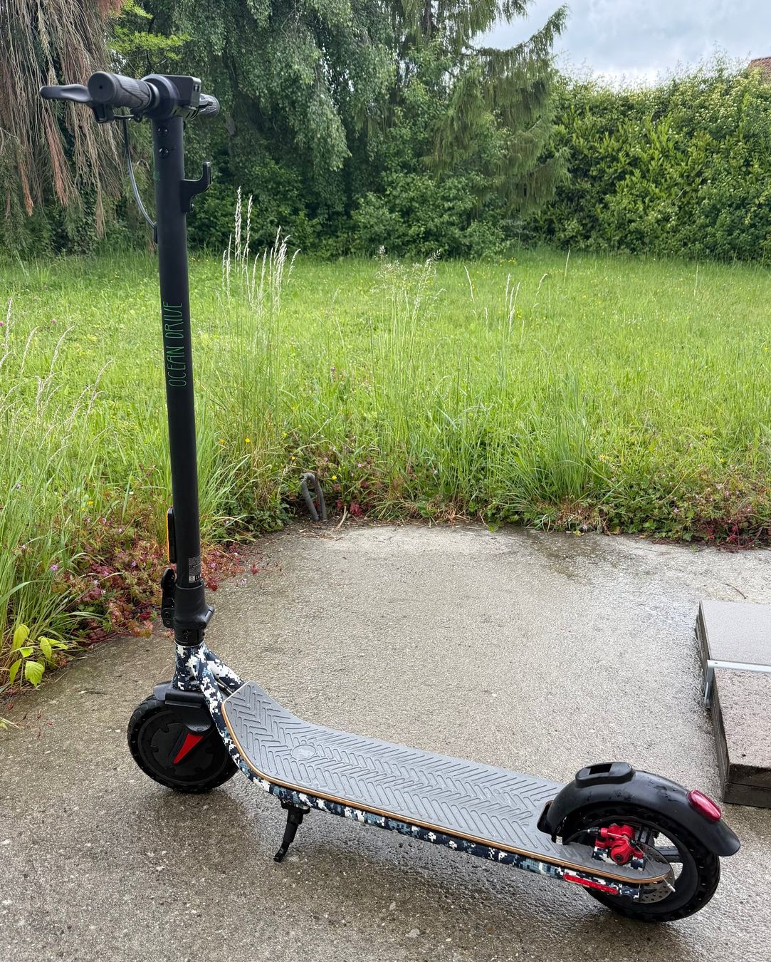 Ocean Drive Kickboard: Trotinette électrique Ocean Drive "Designed" – Gebraucht aus Genève von eCollector