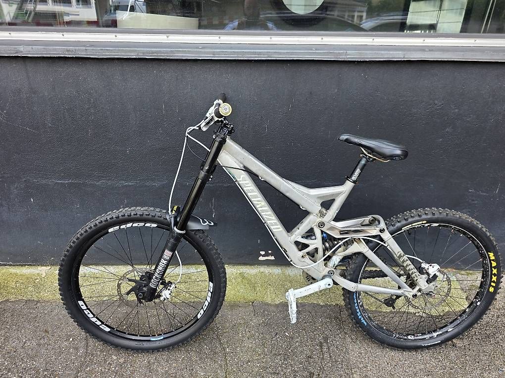rennrad sattel gepolstert Weich Mtb-sattel Pad Straße Fahrradkissen Fahrradsättel Fahrradsitze Für Männer Rennradsitze Fahrrad Sattelunterlage Sitzkissen Fräulein Gemütlich Sport & Freizeit Man City New Jersey Kategorie_Teppich- & Polsterreiniger Color:Synth Bronze