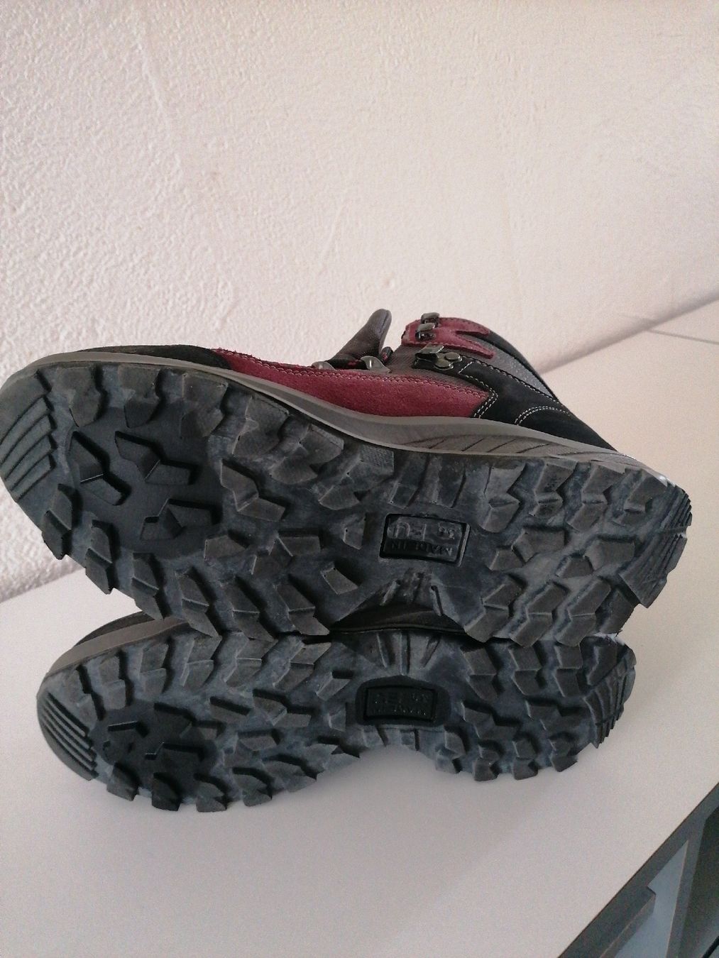 Scarpe da donna: Damen Wanderschuhe gr 38 wie NEU! – Nuovo (secondo la descrizione) da Kaltbrunn venduto da Pitschifan 1