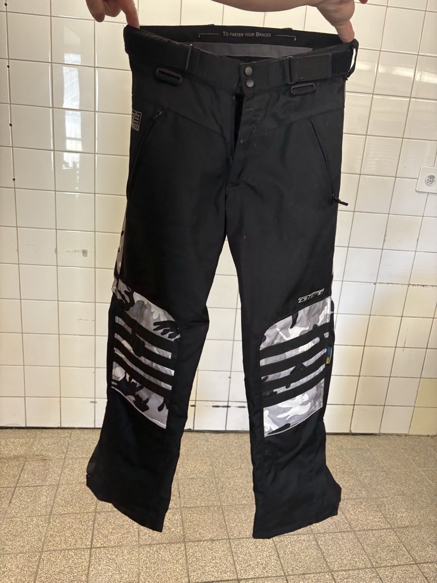 IXS Lotti di vestiti: Motorradbekleidung IXS & Difi – Nuovo (secondo la descrizione) da Staufen venduto da acor_me 2