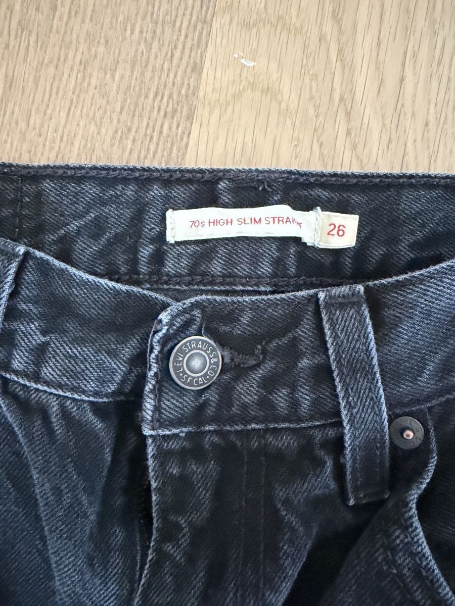 Levi's Jeans: Levi’s Jeans 26 – Usato da Uitikon Waldegg venduto da asm_k7xr 1