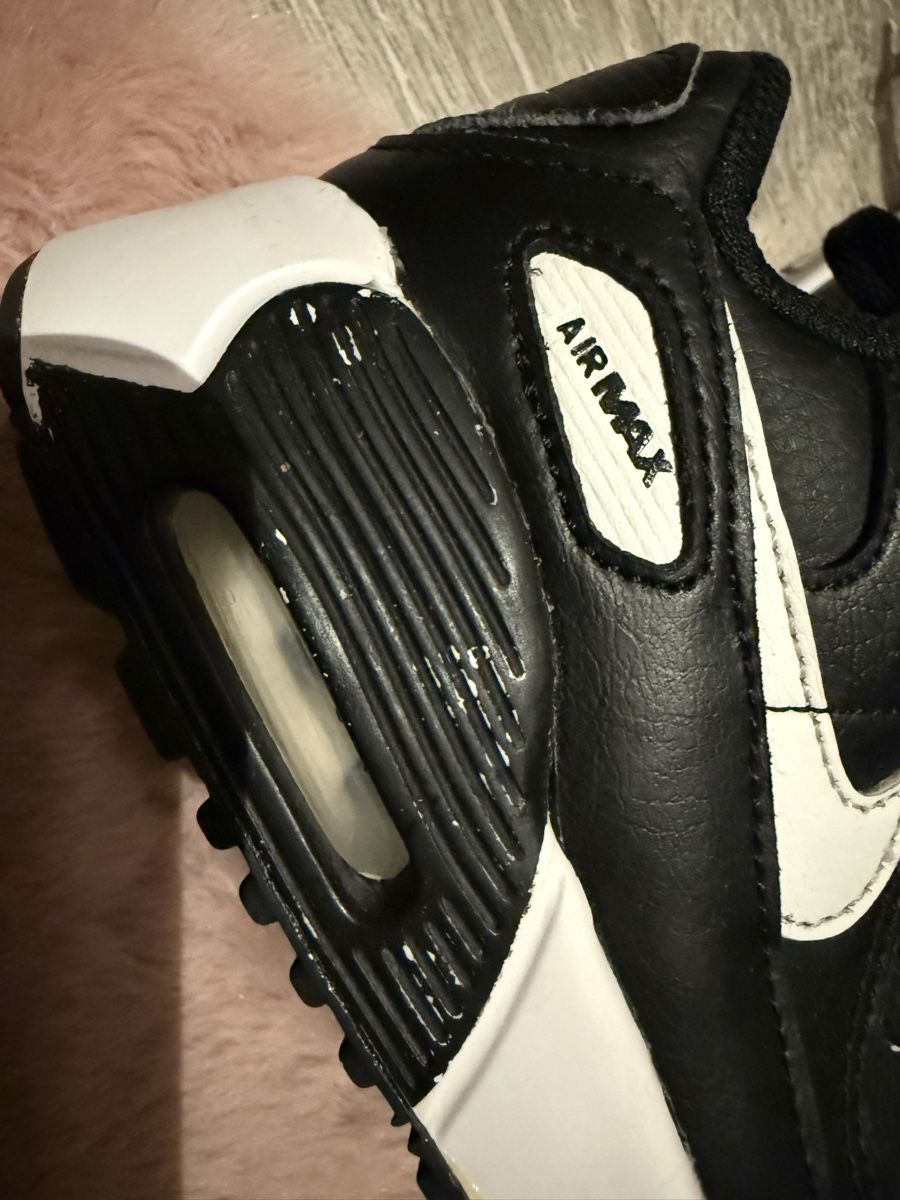 Nike Schuhe für Jungen: Baskets nike – Gebraucht aus St-Pierre-Clages von loc_8vtz 1