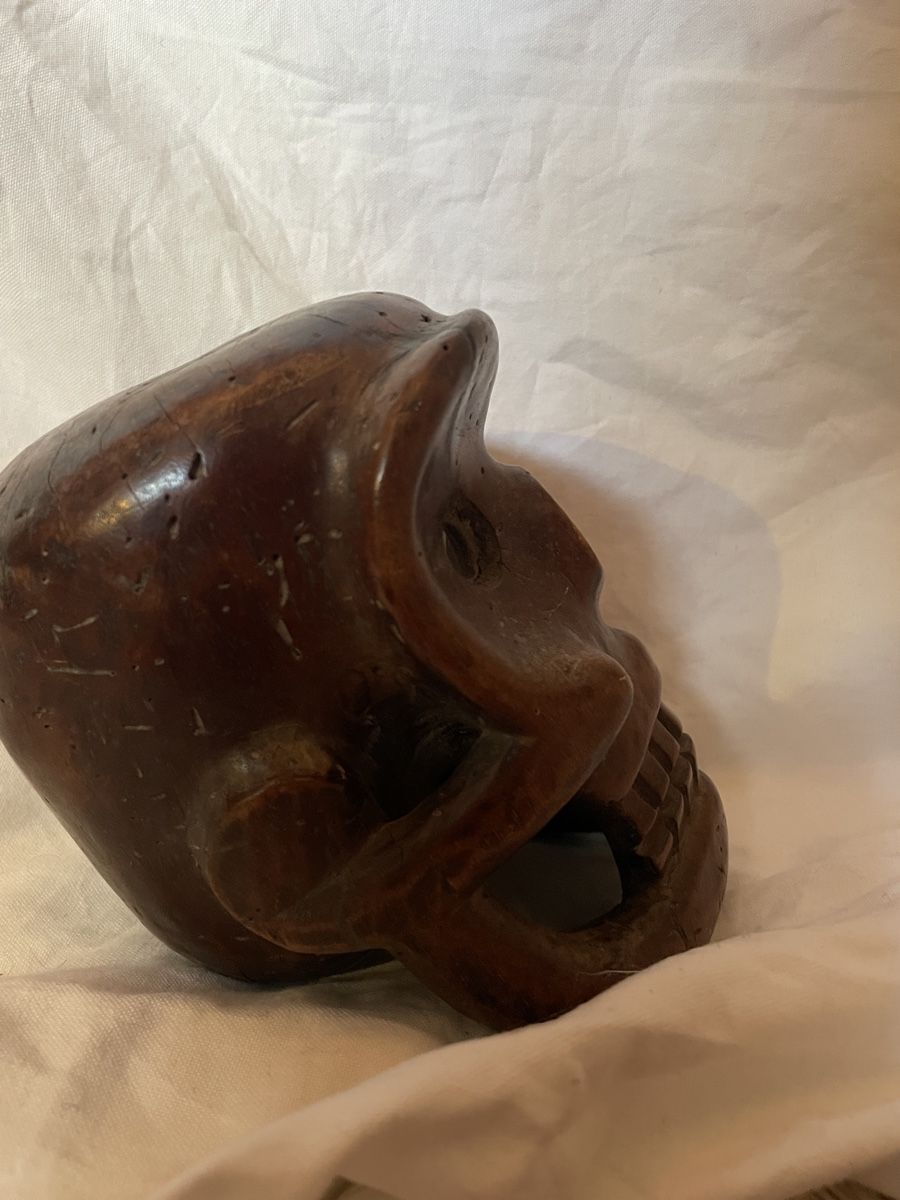 Statuette: Alter Schädel Holz – Usato da Benken SG venduto da tame_impala 1
