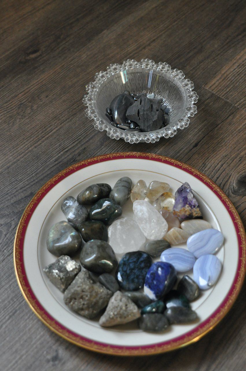Mineralien & Heilsteine: Heilsteine, Kristalle, Trommelsteine – Gebraucht aus Winterthur von stachelfuss 3