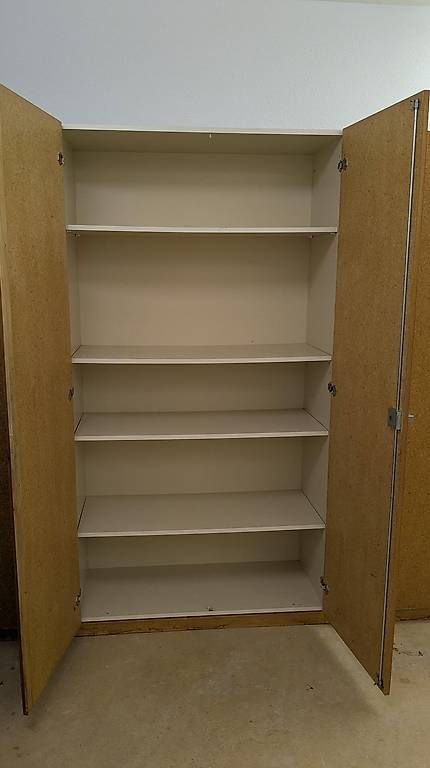 Armadi: Schrankfront Schrank  – Usato da Solothurn venduto da Winell 1