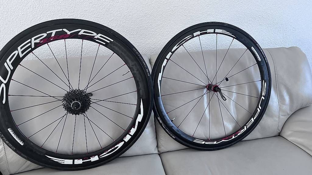 Vélos: 2 Rennrad – D'occasion à Mägenwil par Eambauen 1