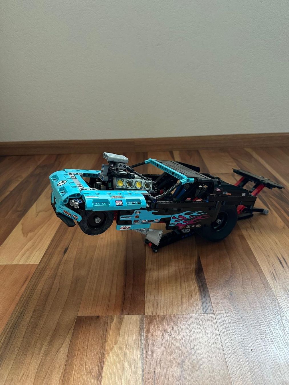 Lego Kit di costruzioni: LEGO Technic Drag Racer 42050, LEGO Technic Avec Plans – Usato da Vétroz venduto da enz_gr95 4