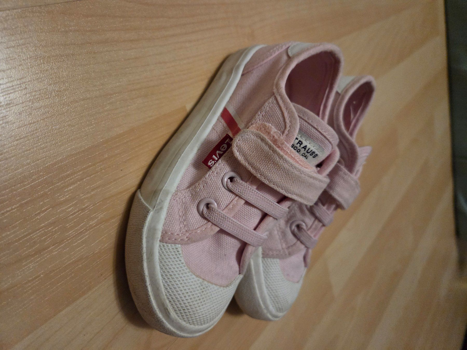 Levi's Chaussures garçon: Levis Schuhe Grösse 27 – D'occasion à Aarburg par augenschmaus8