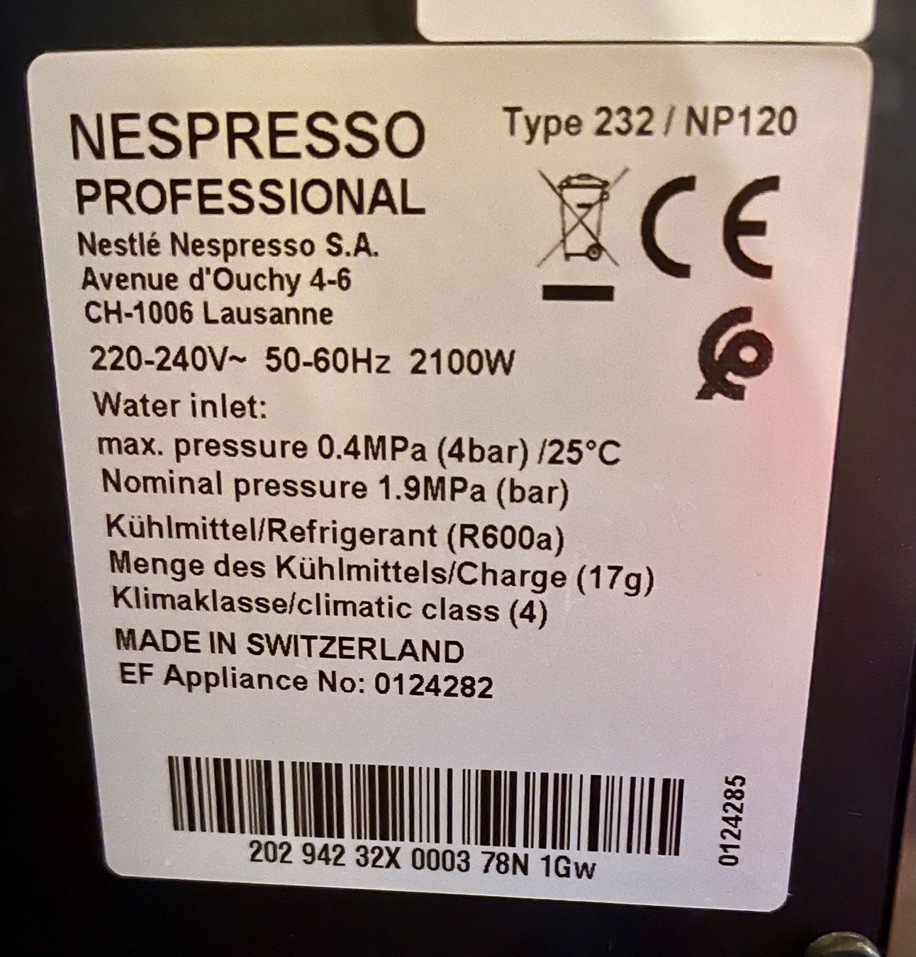 Nespresso Kaffeemaschinen & Espressomaschinen: Nespresso Momento 120 – Gebraucht aus Grindelwald von oberlaender1968 2