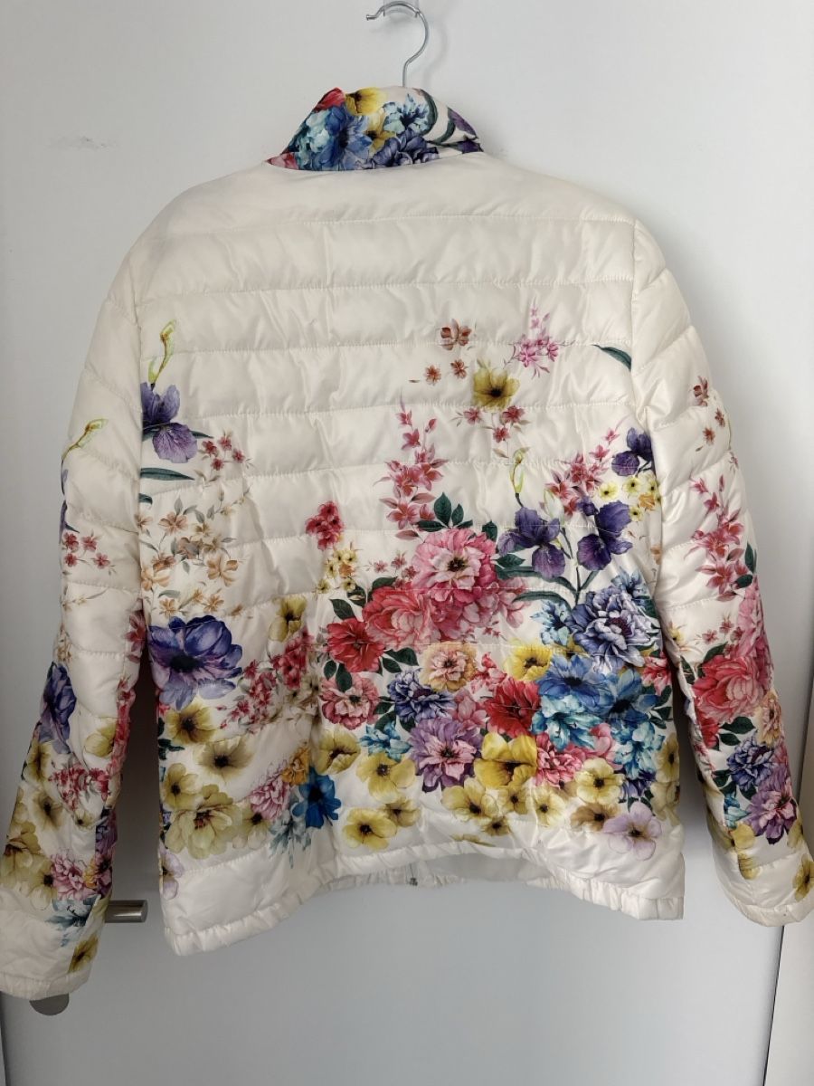 Jacken: AMISU Steppjacke Blumenmuster  – Gebraucht aus Pfaffhausen von Beli94 1