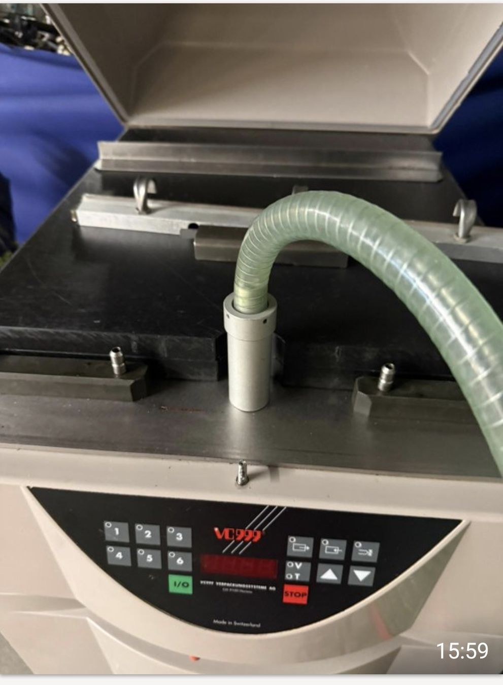 Appareils de cuisine: Vacuummaschine – D'occasion à Bern par Sahlenweidli 3
