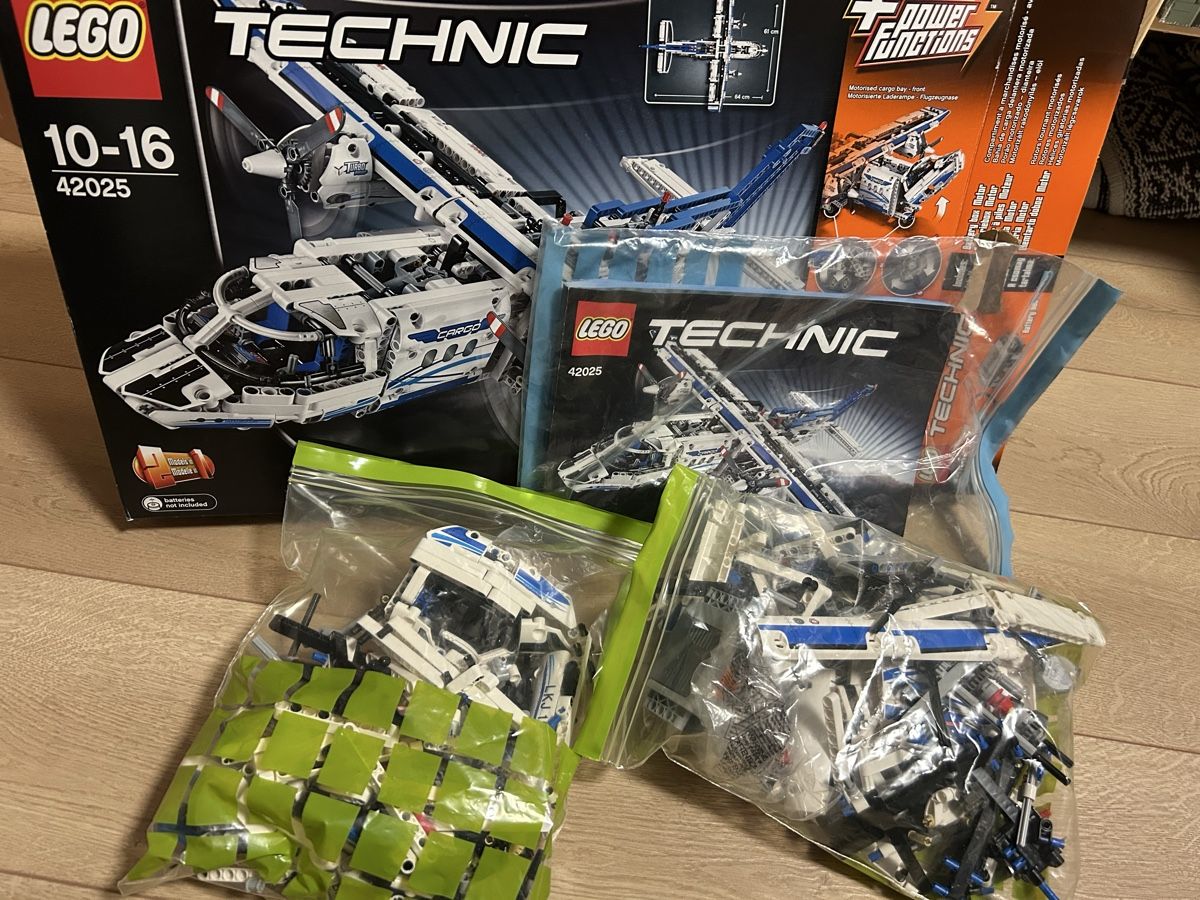 Lego Baukästen: LEGO Technic 42025 Frachtflugzeug mit Power Functions! – Gebraucht aus Wegenstetten von Sportcrispy 4