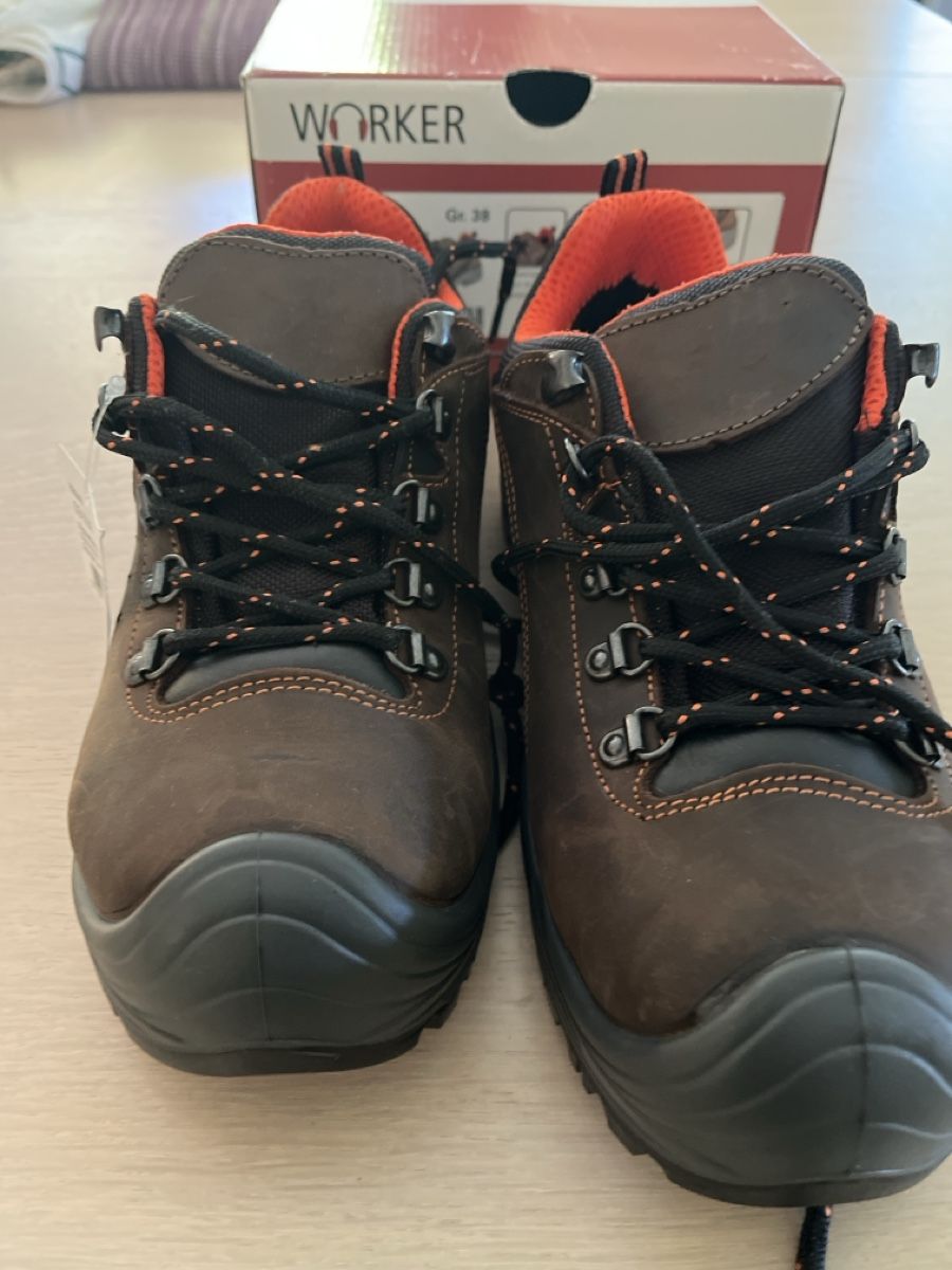 Scarpe da uomo: Chaussures de sécurité Worker S3 marron taille 38 – Nuovo e nell'imballaggio originale da Couvet venduto da MeNaAm