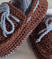 Baby Finken gehäkelt braun hellblau neuwertig