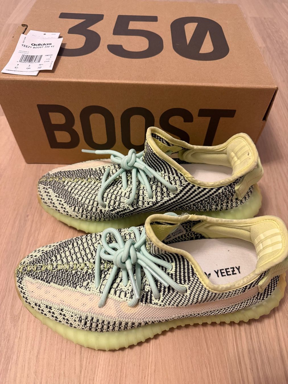 Adidas Scarpe da uomo: Adidas Yeezy Boost 350 V2, Grösse 39 1/3 – Usato da Embrach venduto da Gsab 3