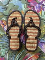 Braune Flip Flops Grösse 38