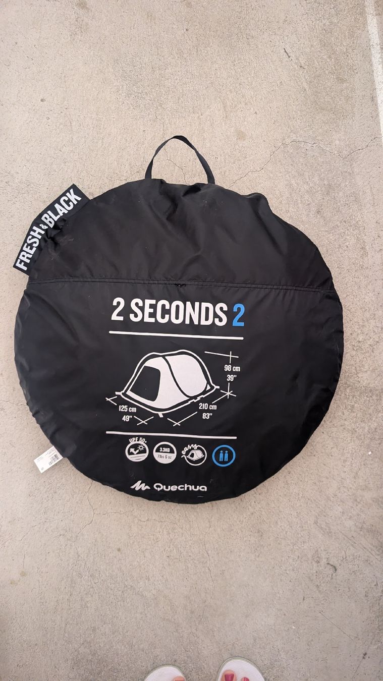 Decathlon Tende : Quechua 2 Seconds Fresh&Black Tent 2 Person – Nuovo (secondo la descrizione) da Roveredo GR venduto da JessK.Store