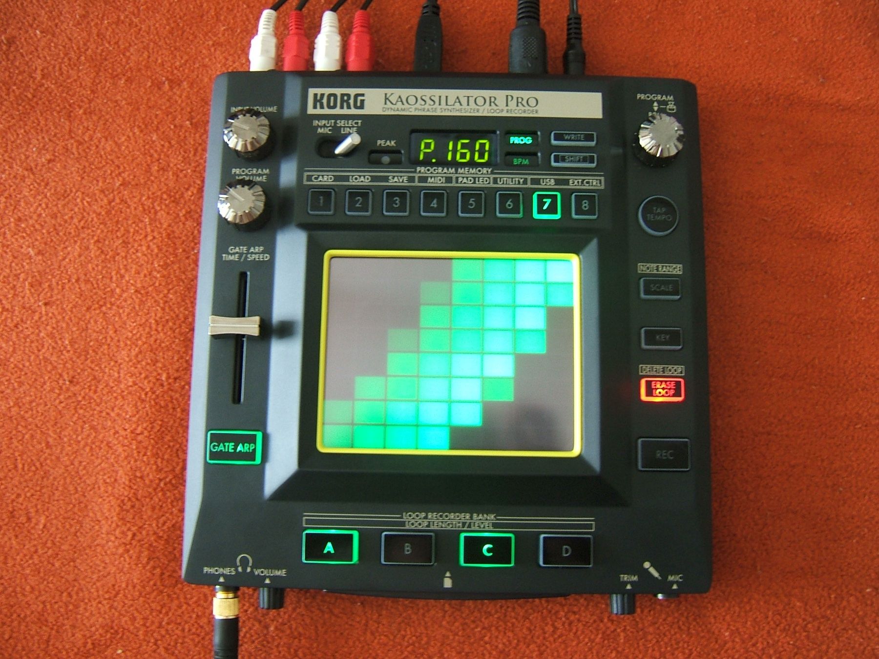 Strumenti musicali: Korg Kaossilator Pro+ Dynamic Phrase Synthesizer – Usato da Lanzenhäusern venduto da Linabobardi 1